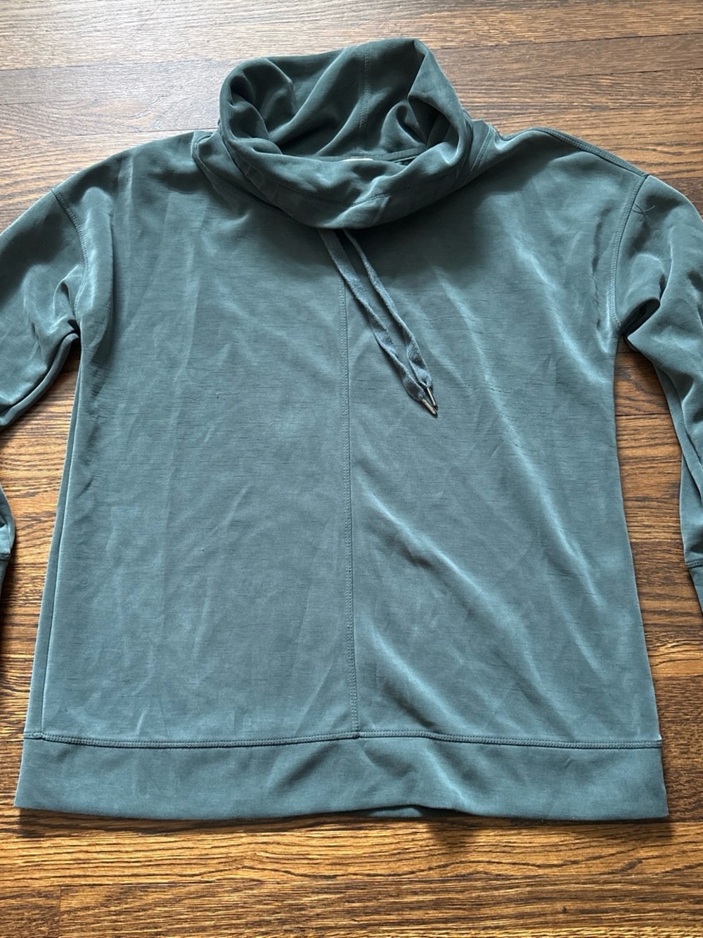 Cable & Gauge Women’s Cowl Neck Sweatshirt - Teal Green